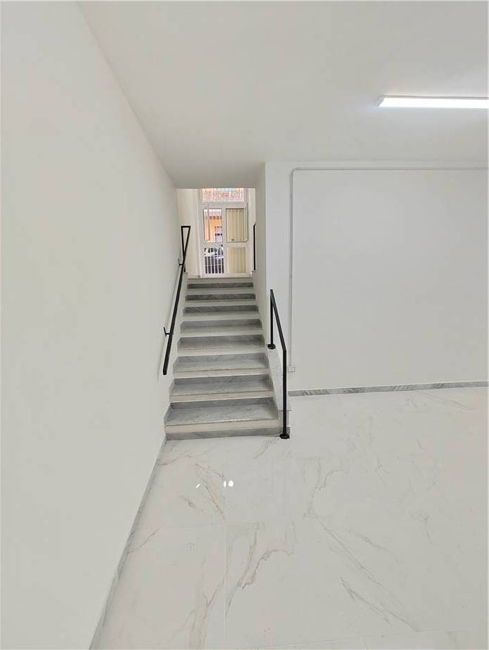 Alquiler Local comercial Napoli  #485 n.5