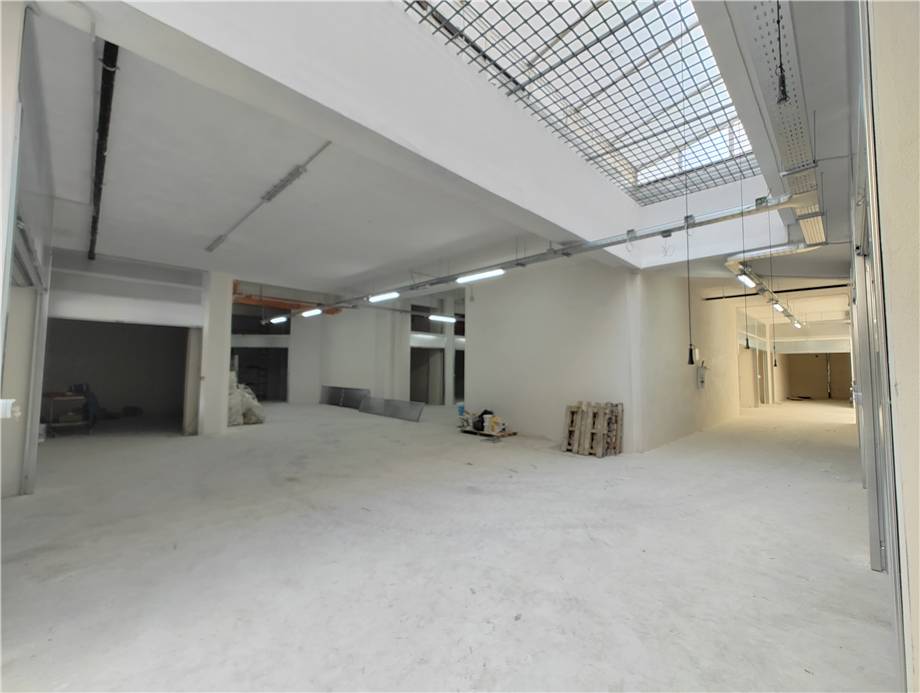 Venta Garaje/aparcamiento Napoli Parco Kennedy #526 n.1