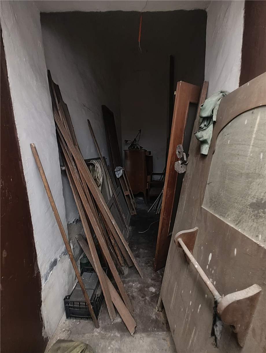 Venta Local comercial Napoli Perrone #527 n.2