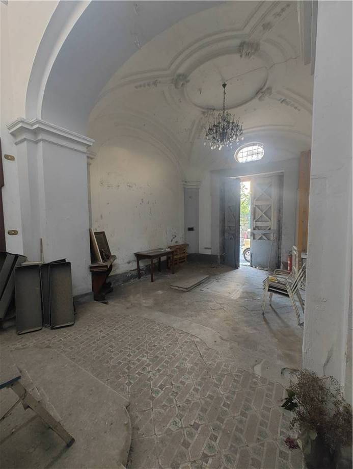 Venta Local comercial Napoli Perrone #527 n.4