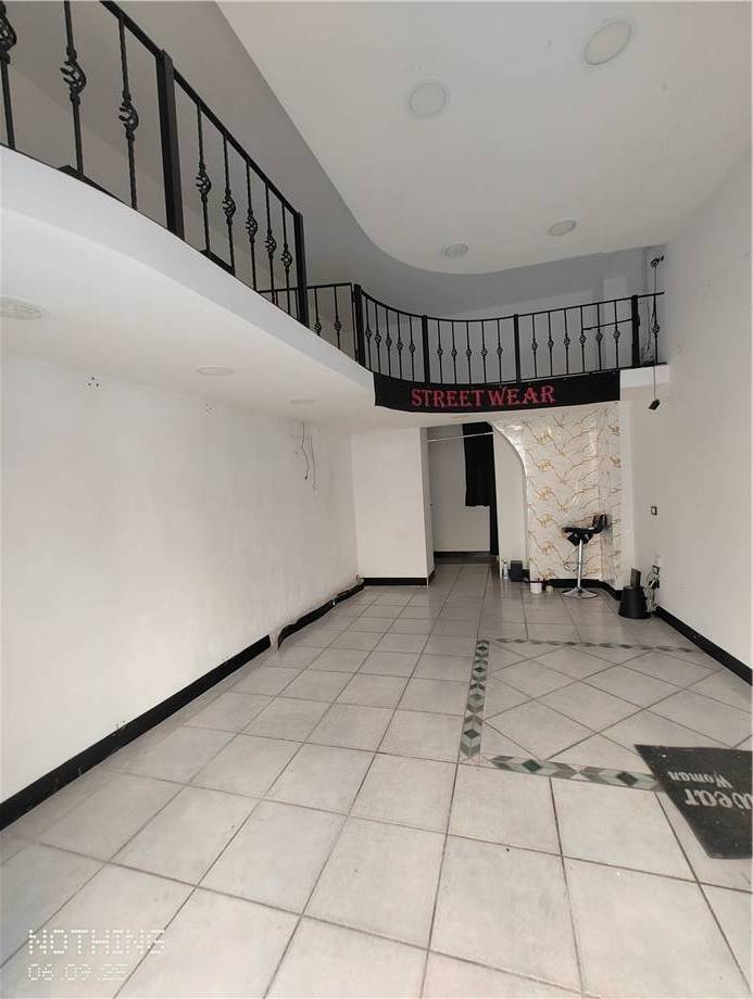 Alquiler Local comercial Napoli #536 n.2