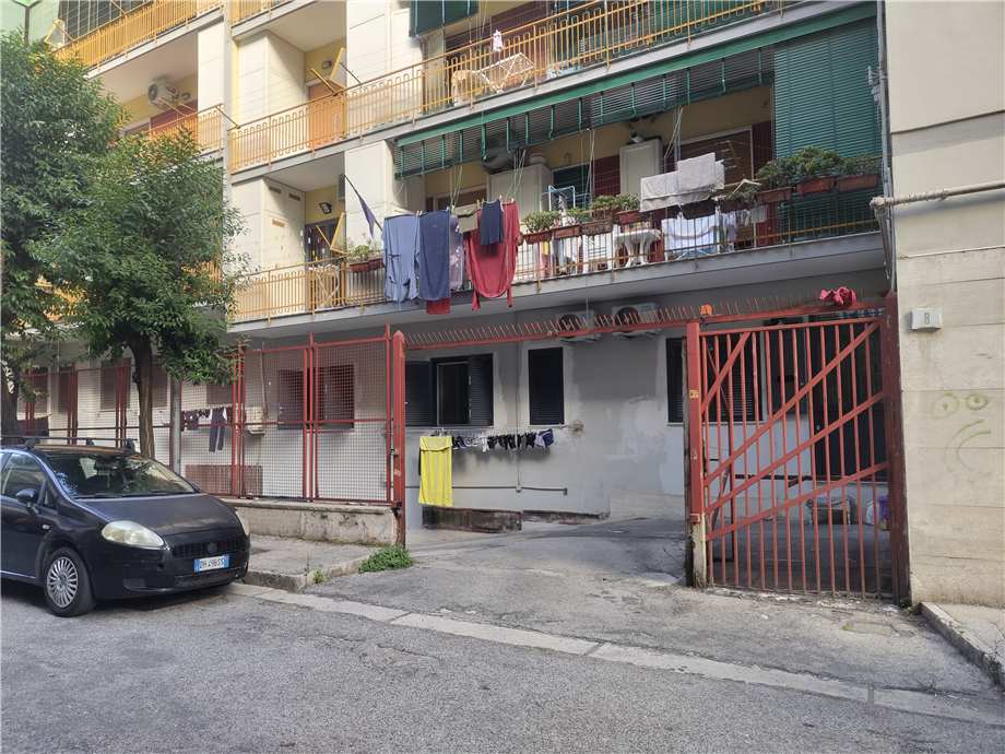 Vendita Garage/parcheggio Napoli Parco Kennedy #538 n.1