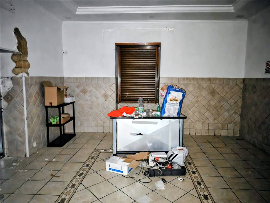 Affitto Locale commerciale Napoli Zona Berlingieri #558 n.3