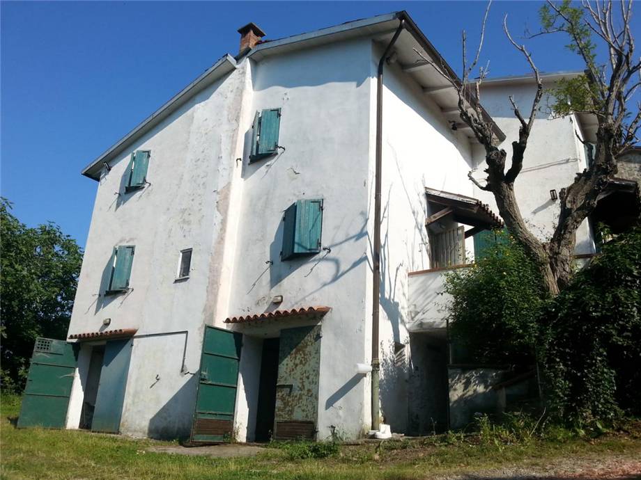 Porzione di casa bifamiliare Monterenzio 296
