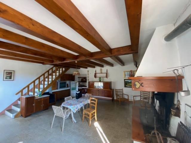 Portion of three-family house Monterenzio 360