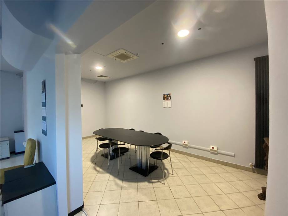 To rent Business premises Monterenzio La Rocca #384 n.2