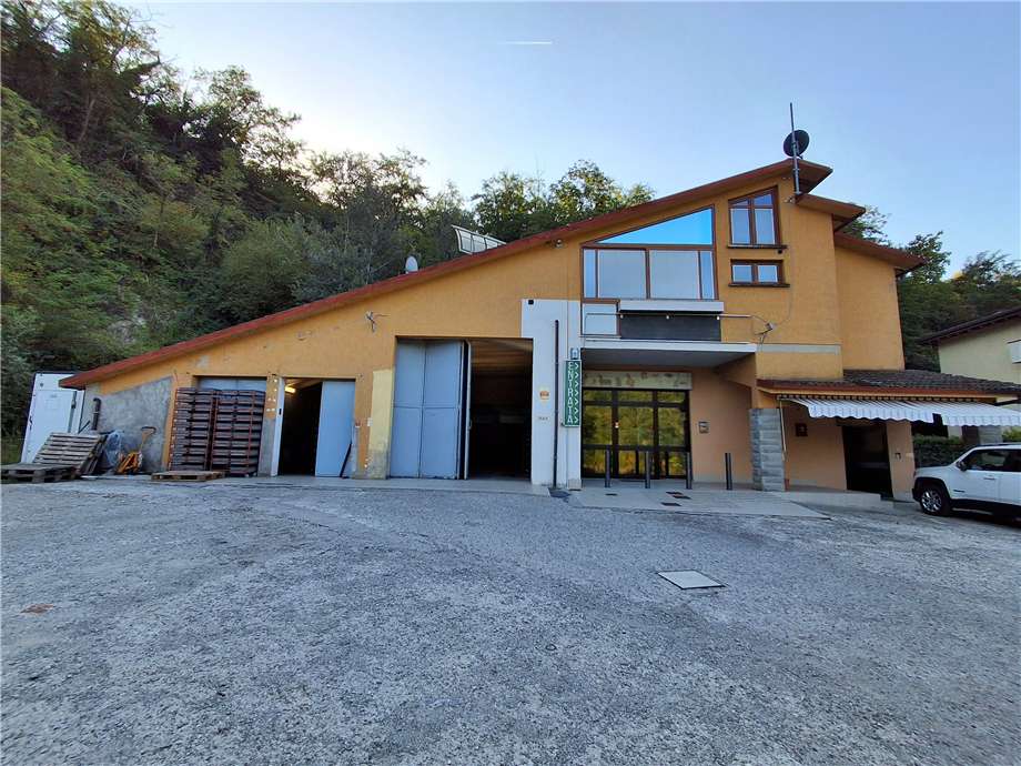 Venta Local comercial Monterenzio La Rocca #474 n.3