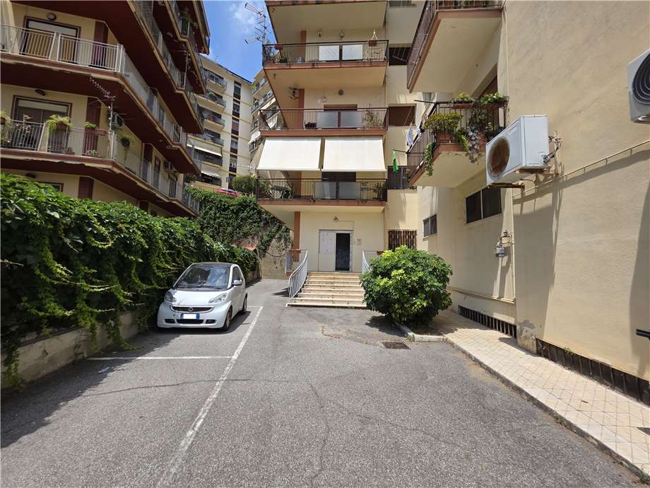 Affitto Commerciale Messina Panoramica dello Stretto #ME104 n.2