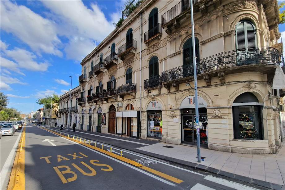 Affitto Commerciale Messina Corso Cavour, 46 #ME120 n.16