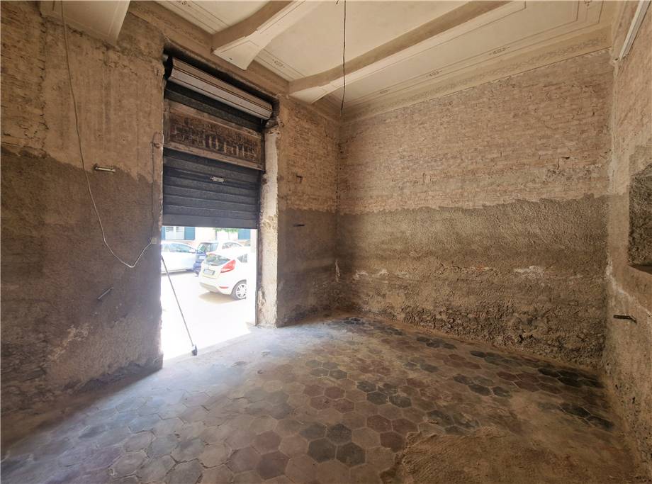 Vendita Commerciale Messina via Centonze, 146 #ME132 n.8