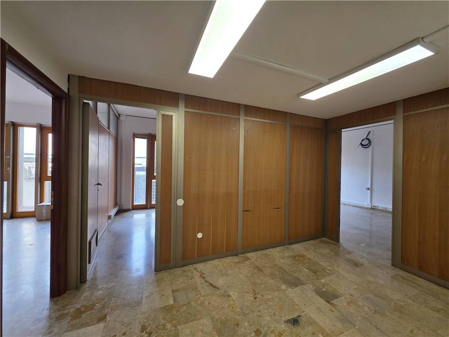 Alquiler Oficina Messina Via G. Bruno, 106 #ME160 n.5