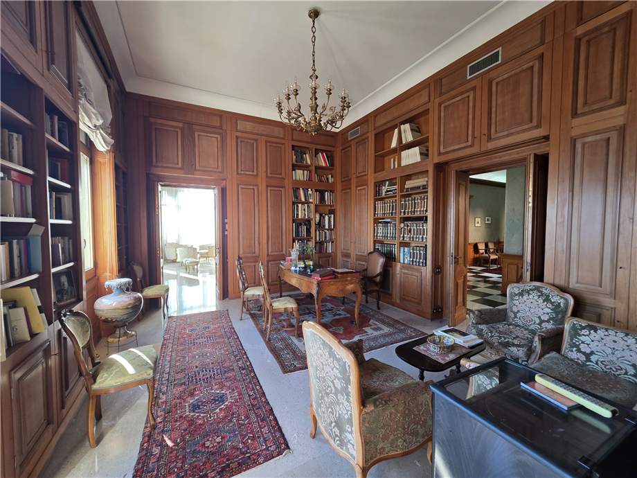 Vendita Appartamento Messina via Garibaldi, 275 #ME167 n.9