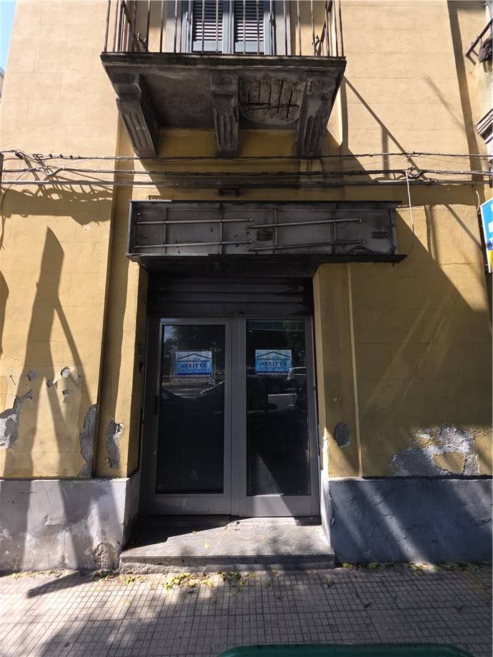 Alquiler Otras actividad comerciales Messina Viale della Libertà, 63 #ME172 n.2