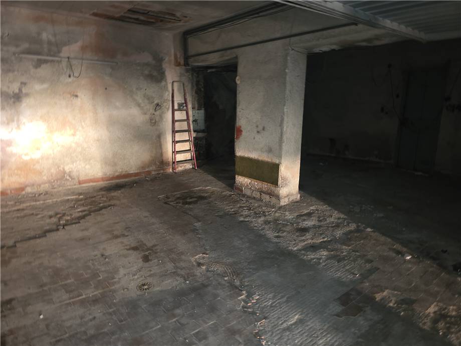 Vendita Garage Messina via Noviziato Casazza,56 #ME173 n.5