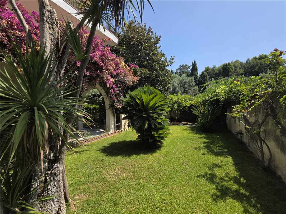 For sale Flat Giardini-Naxos via Pireo, 2 #194 n.4