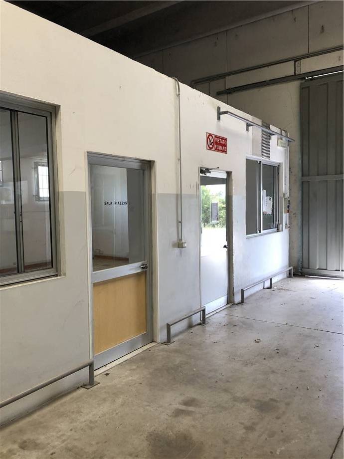 To rent Industrial/Warehouse Latina Piccarello #73 n.4