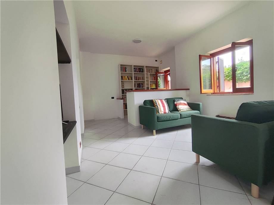 Venta Villa/Casa independiente Sabaudia  #152 n.5