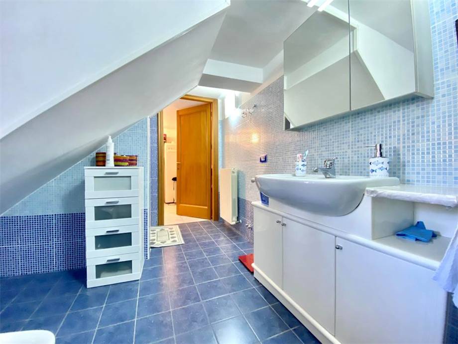 Venta Villa/Casa independiente Sanremo  #V1 MA n.9