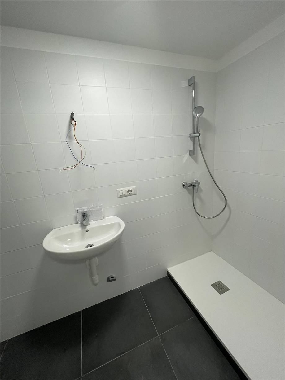 Affitto Commerciale Sanremo #AT1 VE n.8