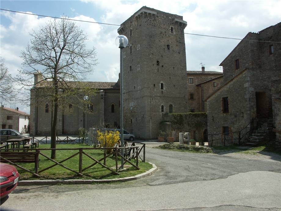 For sale Building Gualdo Cattaneo GRUTTI #VCR56 n.9