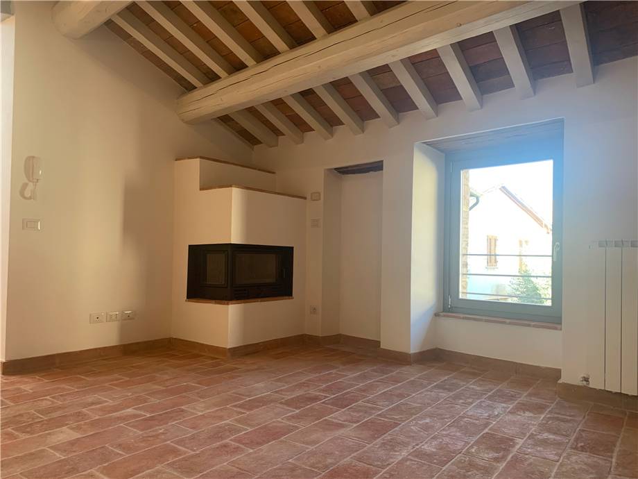 Venta Edificio Gualdo Cattaneo San Terenziano #VA70 n.27