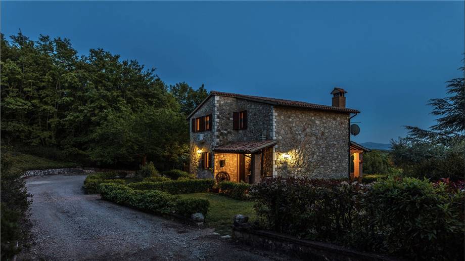 Vendita Rustico/Casale Gualdo Cattaneo  #VCR140 n.37