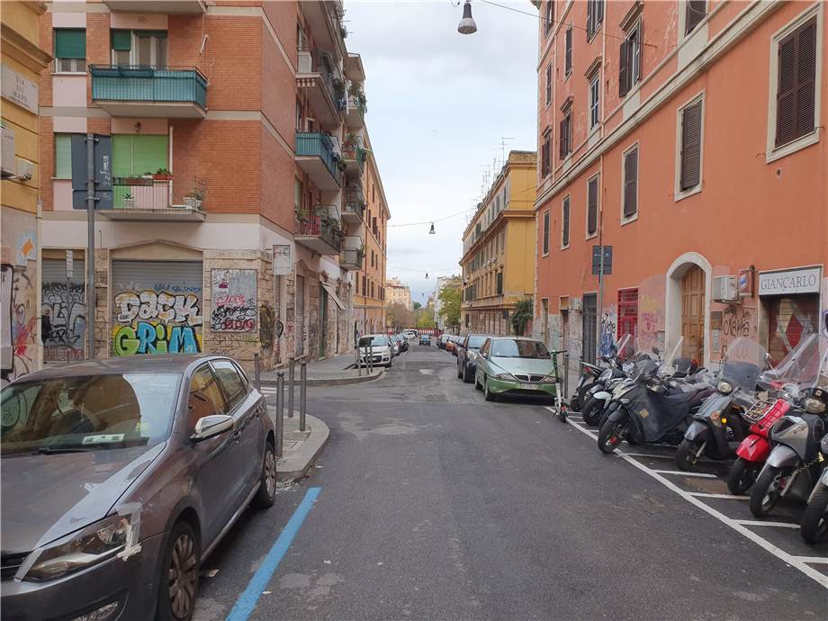 Affitto Negozio Roma San Lorenzo #Marsi n.7