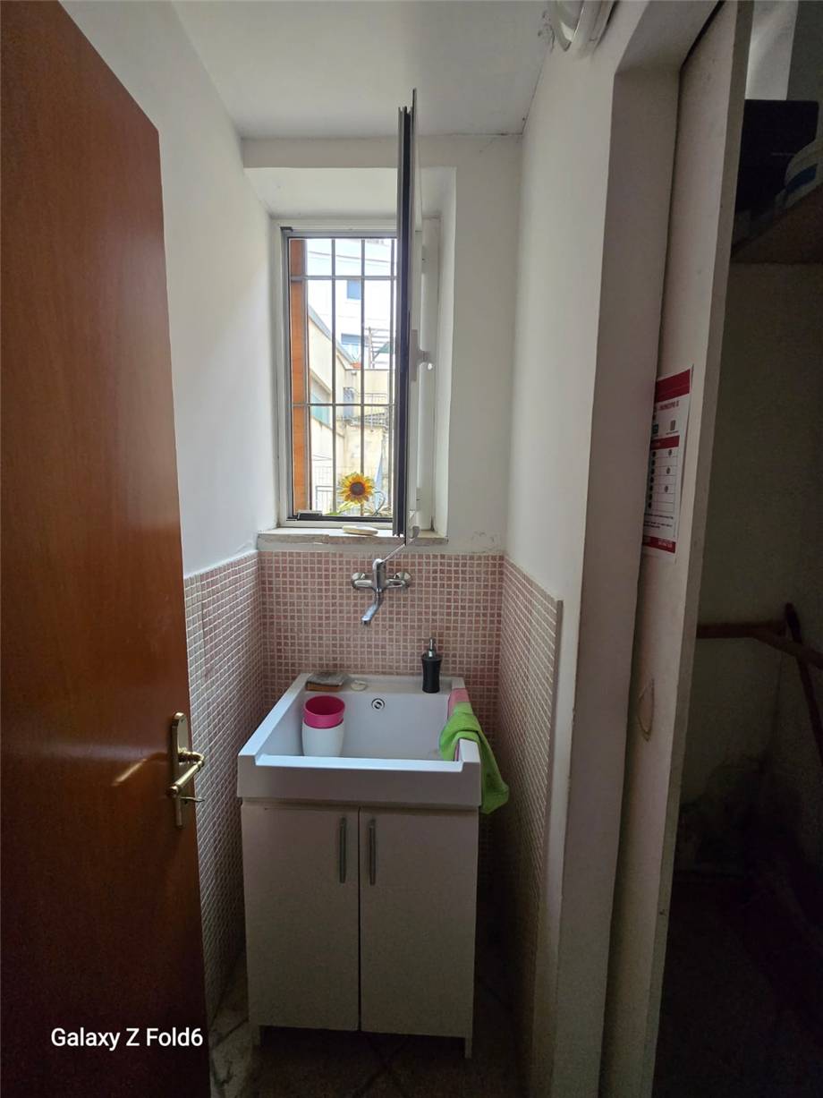 Affitto Negozio Roma Vitinia #neg.Sarsina n.6