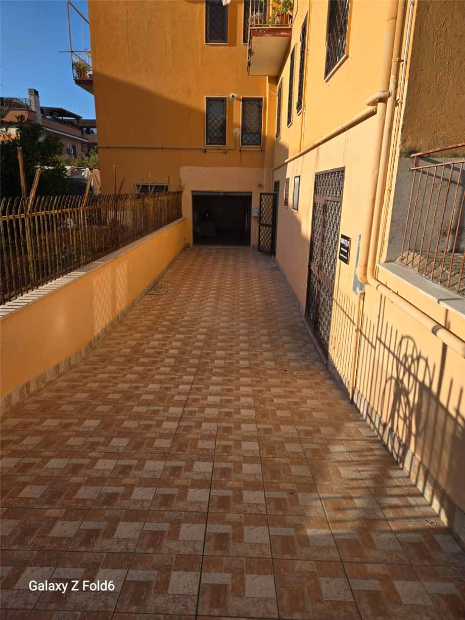 Affitto Ufficio Roma Dragona #Deposito Desid n.6