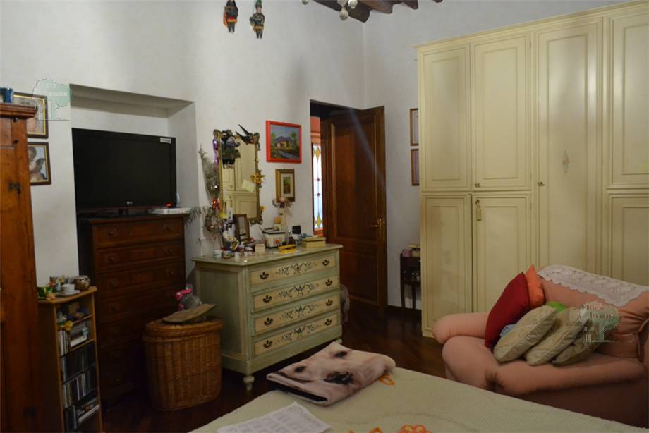 For sale Portion of two-family house Villa Basilica  #212 n.9