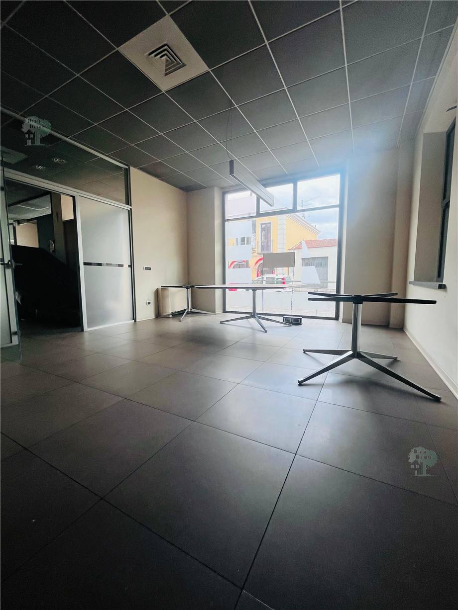 Alquiler Local comercial Altopascio  #246 n.8