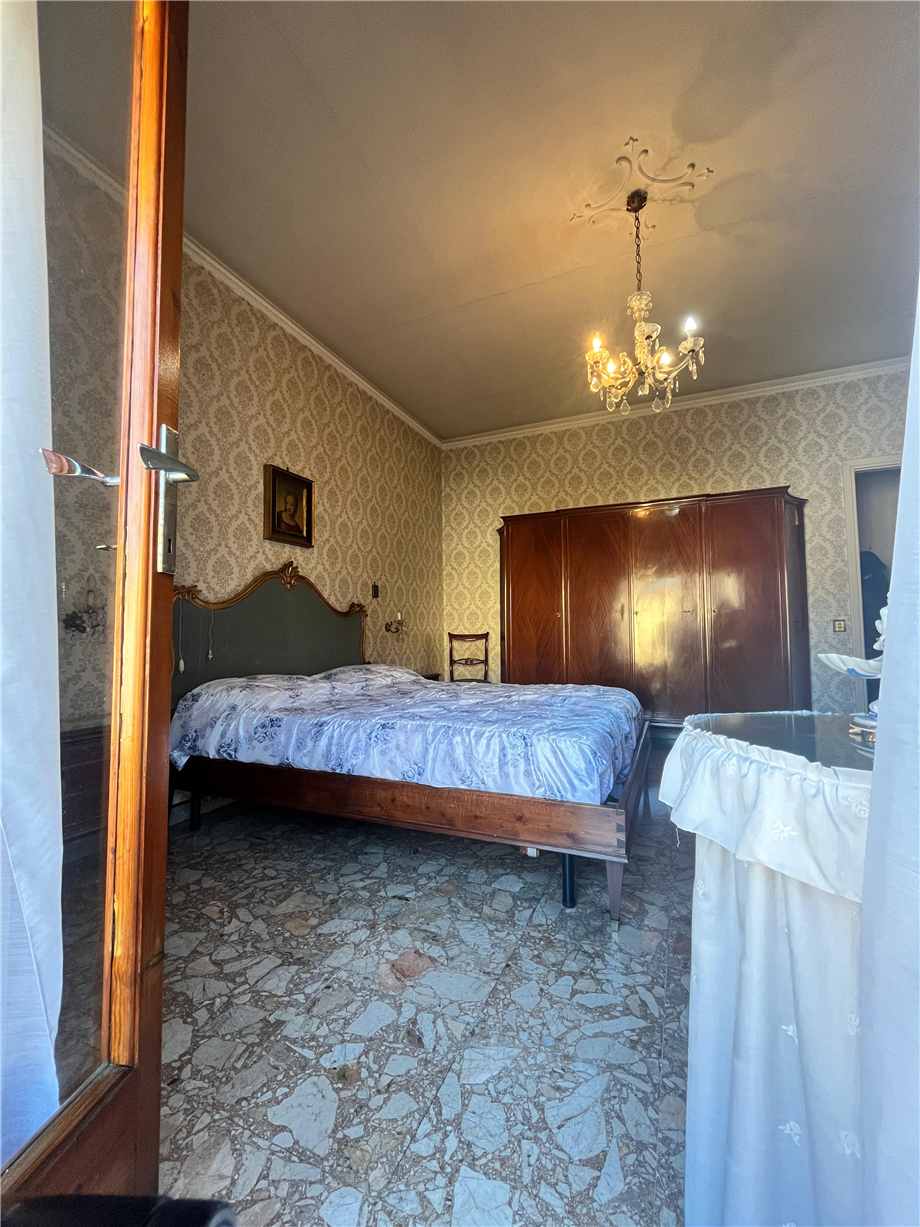 Venta Villa bifamiliar Lucca  #270 n.9