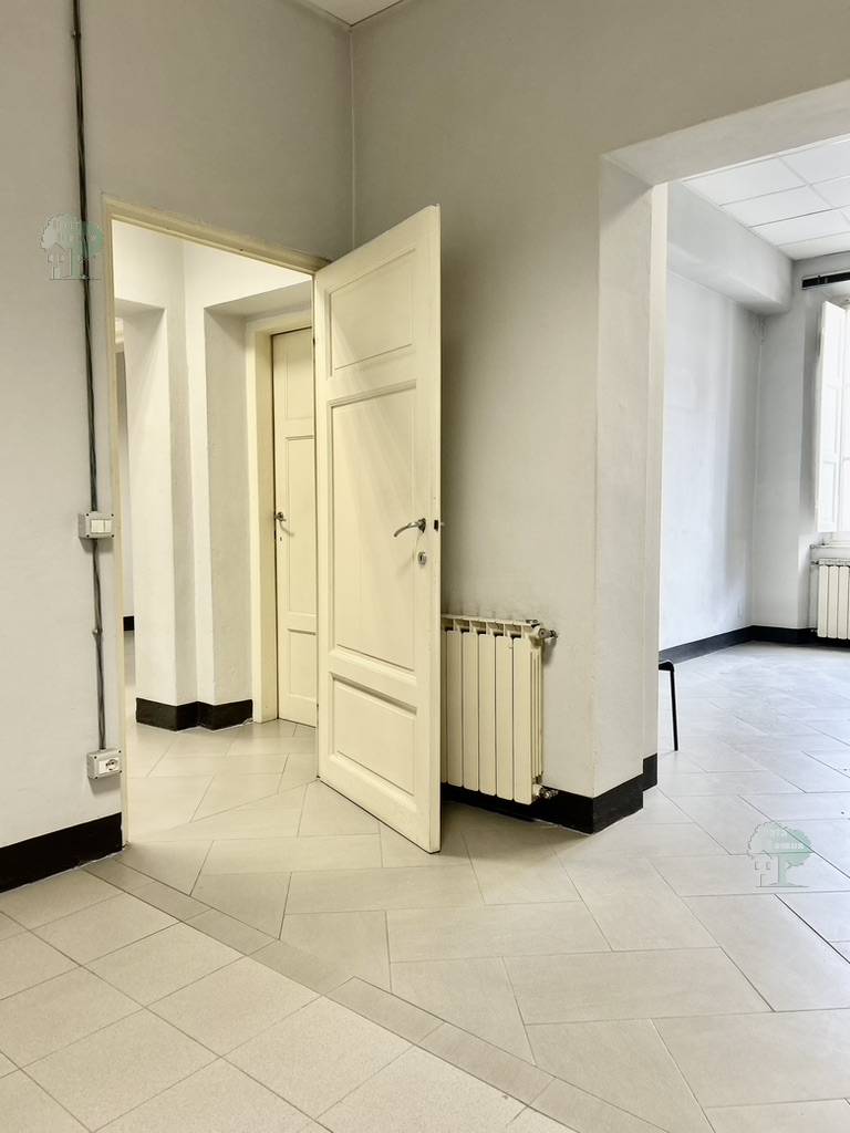 To rent Office Lucca  #308 n.6