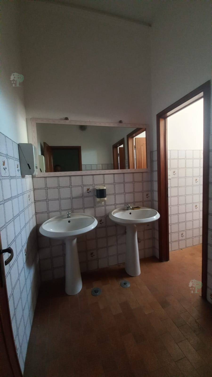 Vendita Locale commerciale Capannori  #403 n.8