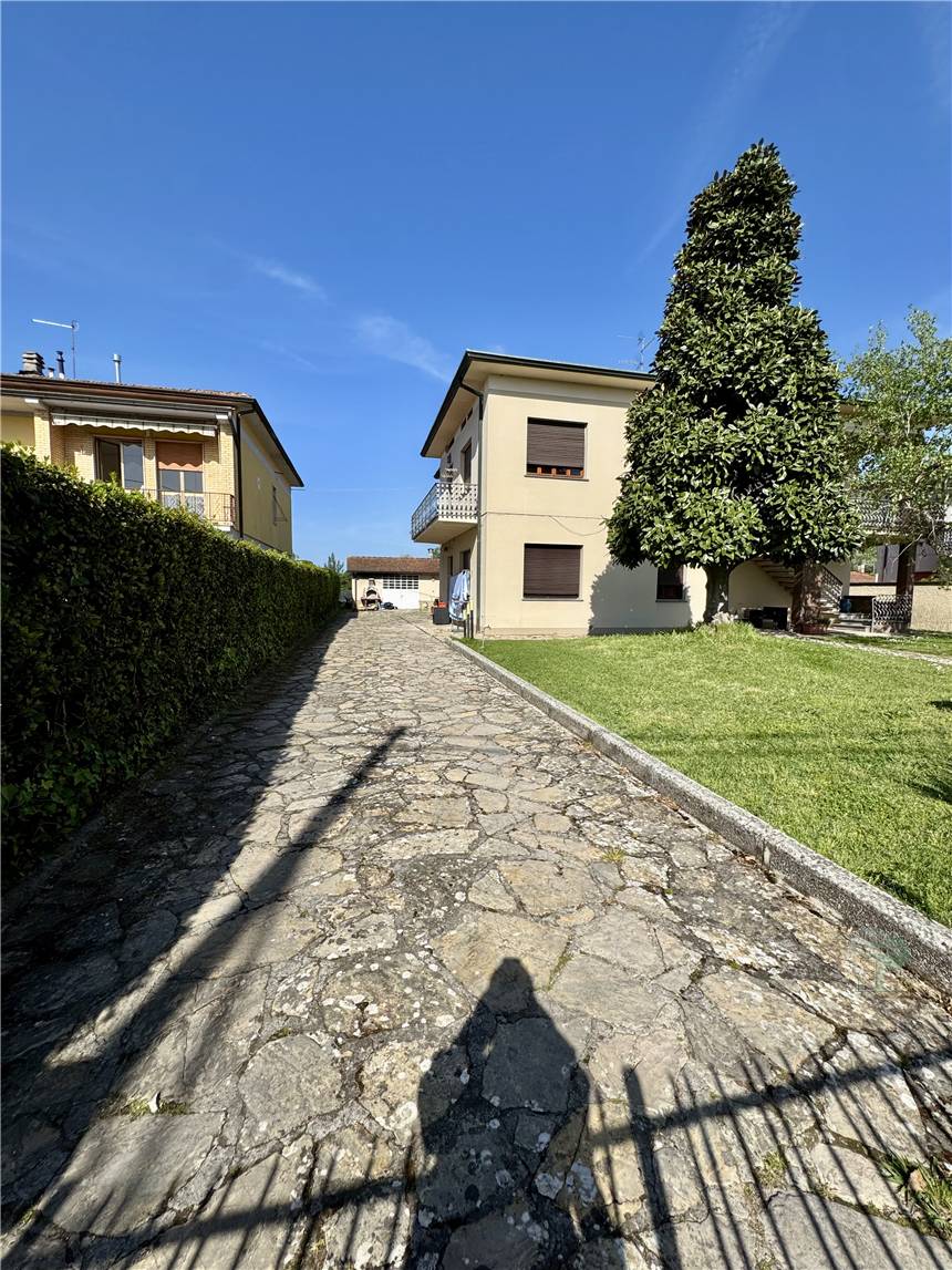 For sale Two-family villa Capannori #450 n.9