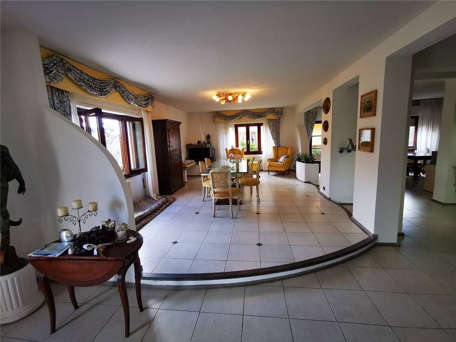 Vendita Villa indipendente Monsummano Terme GrottaParlanti-LaColonna #3014 n.10