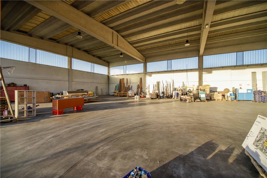 Venta Nave Settimo Torinese #11 n.39