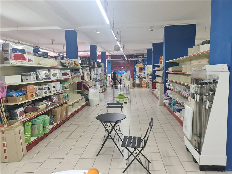 Alquiler Local comercial Bronte  #37 n.8