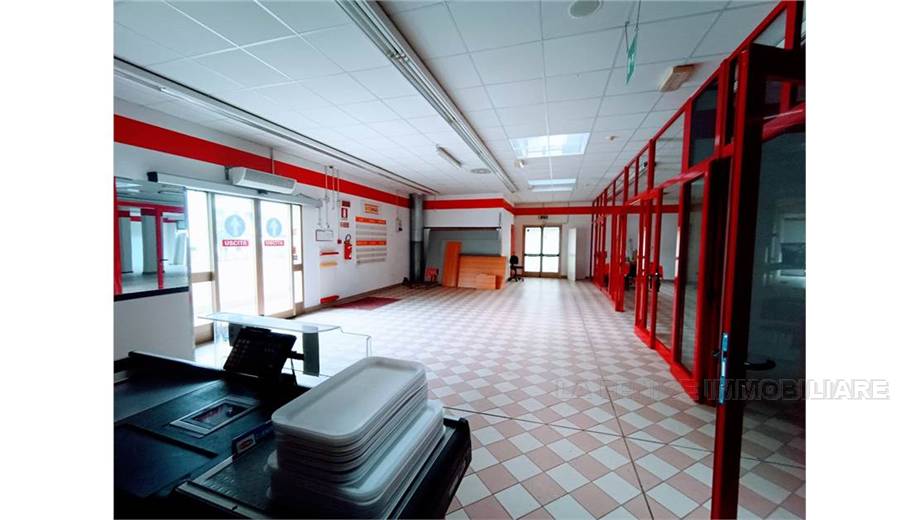 Venta Local comercial Villadossola #70 n.9