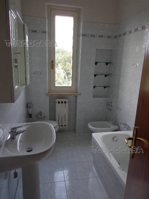 To rent Apartment Fucecchio  #L90 n.7