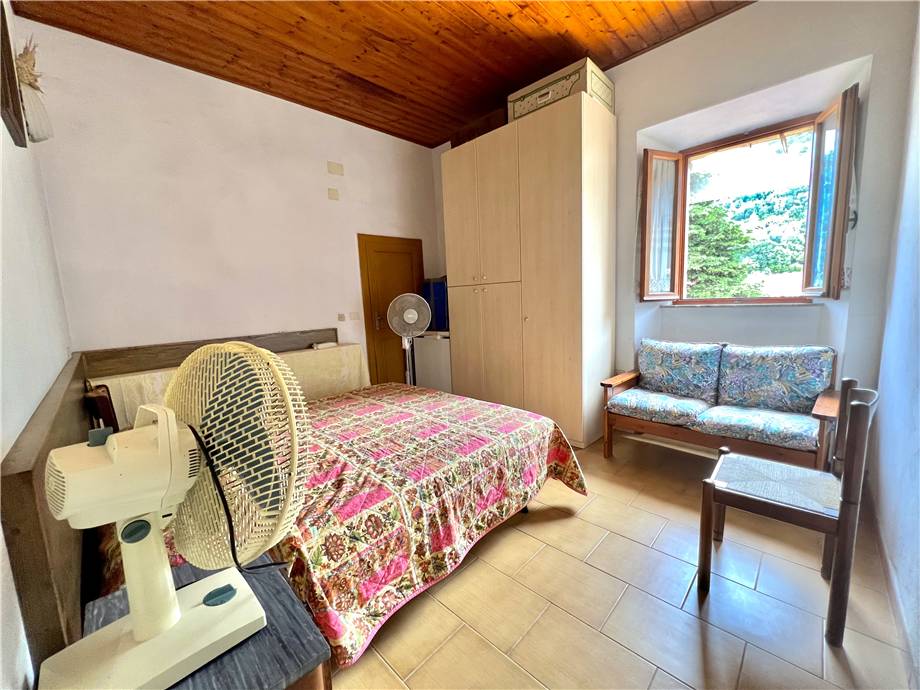 Venta Porción de casa bifamiliar Marciana #4892 n.12
