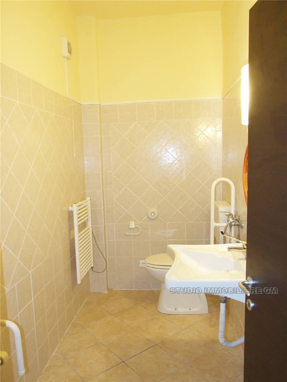 To rent Commercial property Prato Repubblica #1159 n.10