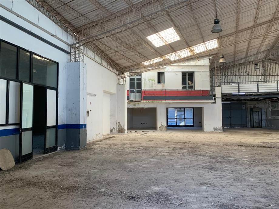 Venta Local comercial Siracusa #D8SR n.19