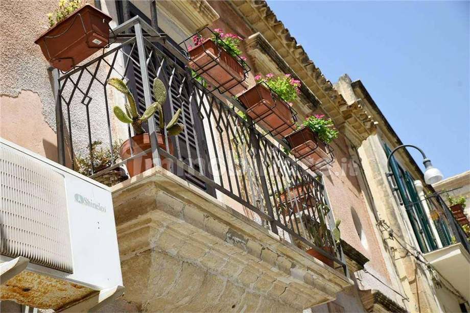 For sale Building Noto  #47C n.18