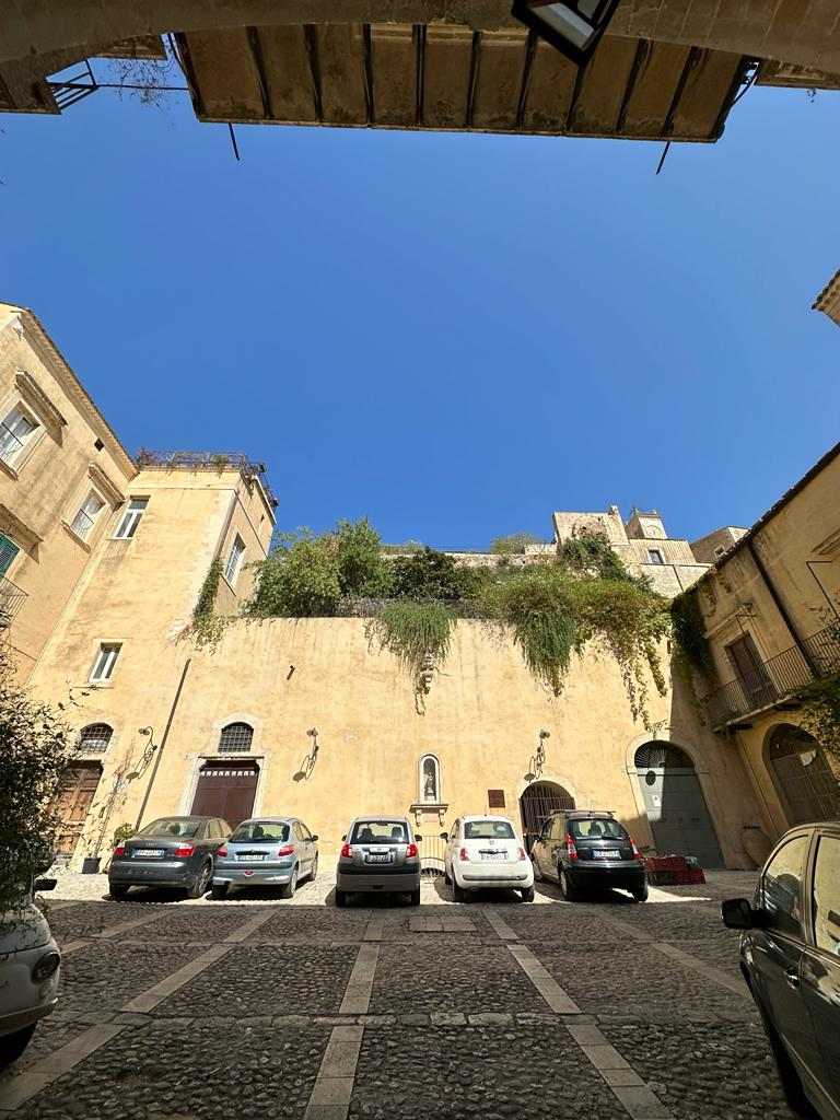 For sale Flat Noto  #302A n.16