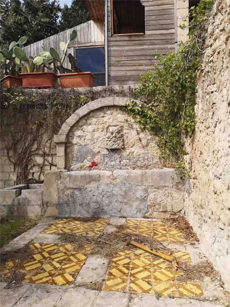 Venta Villa histórica Noto #44V n.16