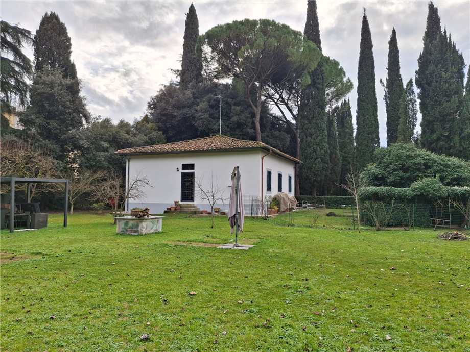 Affitto Villa/Casa singola Scandicci  #B0017 n.9