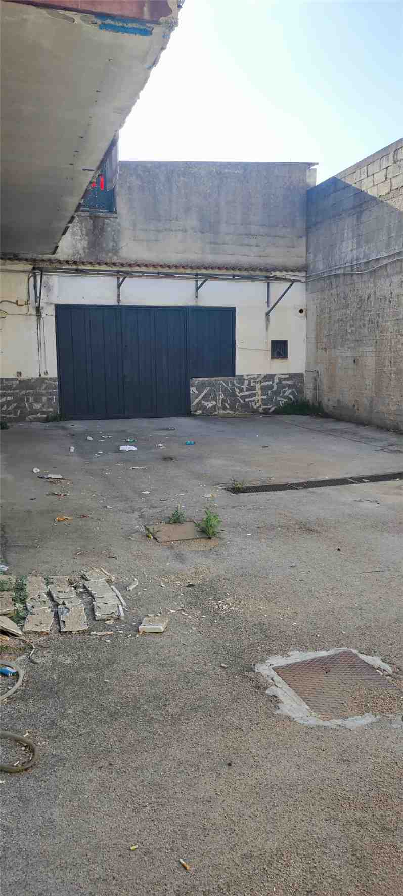 Alquiler Nave Arzano Via Atellana #568 n.10